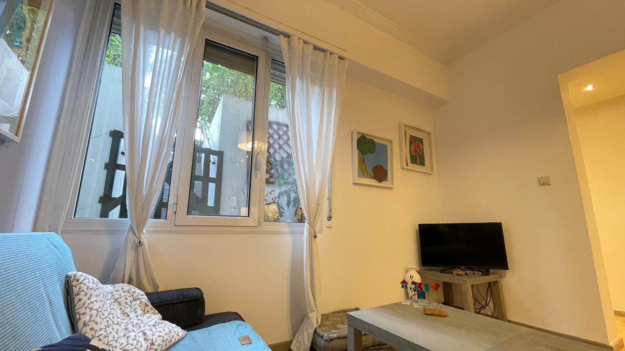 Cozy Apartment Ideally Located City Center And Megaron Moussikis Metro Station Atena Exterior foto