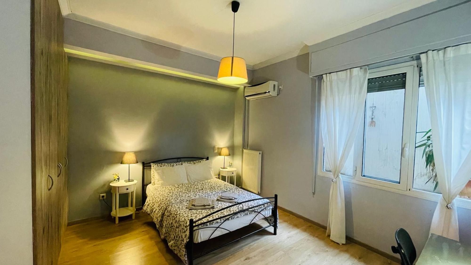 Cozy Apartment Ideally Located City Center And Megaron Moussikis Metro Station Atena Exterior foto